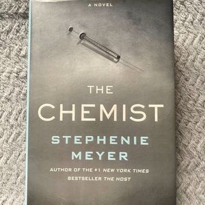 🧪The Chemist novel🧪